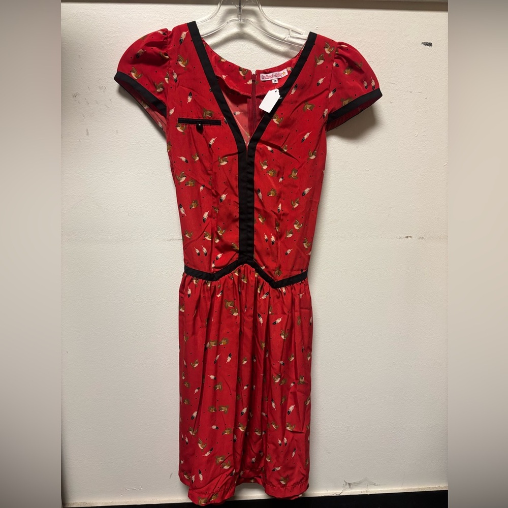 Trollied Dolly Dress. Size Medium.